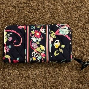 Vera Bradley Bifold Zipper Wallet, Ribbons Print